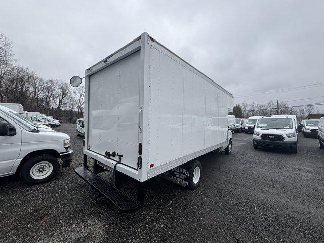 2026 Ford E-350 Cutaway Box Dry Freight