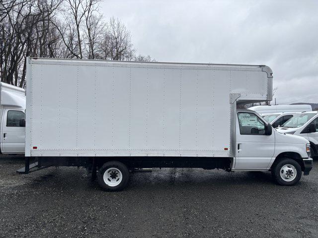 2026 Ford E-350 Cutaway Box Dry Freight