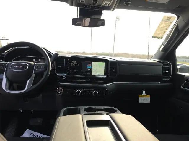2026 GMC Sierra 3500HD Double Cab, Long Bed, SLE Dual Rear Wheel, 4WD