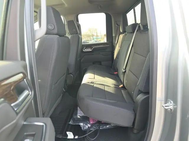 2026 GMC Sierra 3500HD Double Cab, Long Bed, SLE Dual Rear Wheel, 4WD