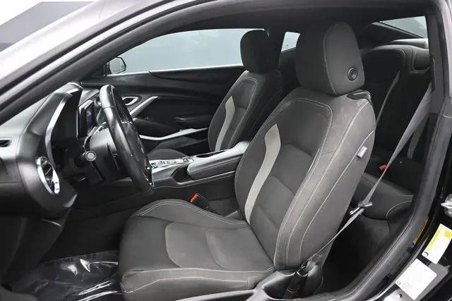 2022 Chevrolet Camaro RWD Coupe 1LT