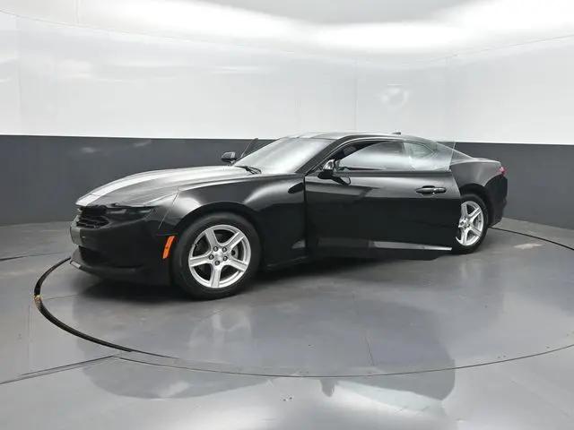 2022 Chevrolet Camaro RWD Coupe 1LT