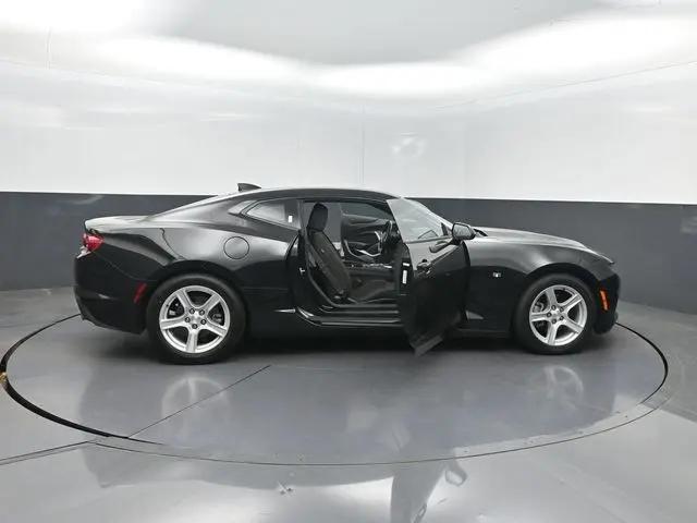 2022 Chevrolet Camaro RWD Coupe 1LT