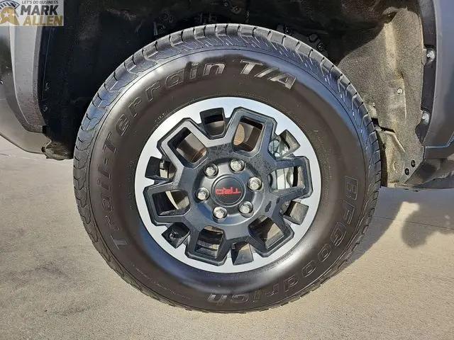 2025 Toyota Tacoma TRD Off Road