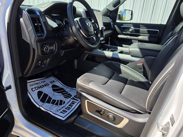2026 Ram 1500 Laramie Crew Cab 4x4 5'7" Box