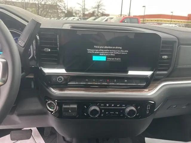 2026 Chevrolet Silverado 1500 4WD Crew Cab Short Bed RST