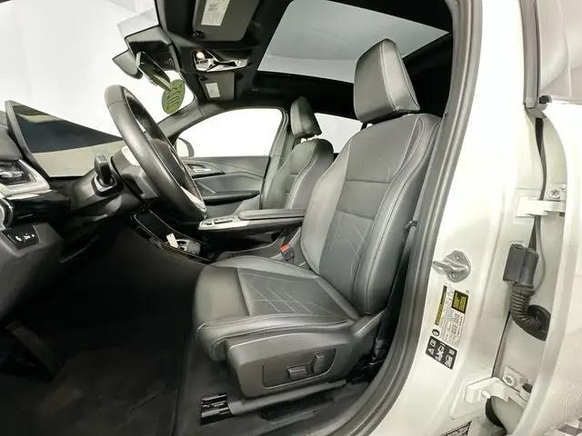 2025 BMW X2 xDrive28i
