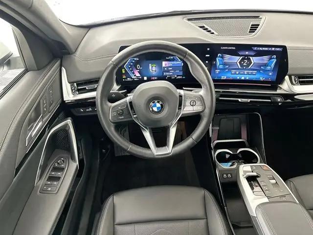 2025 BMW X2 xDrive28i