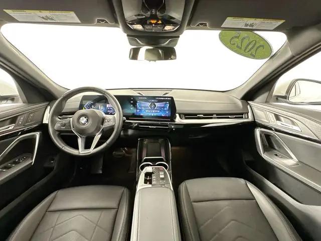 2025 BMW X2 xDrive28i
