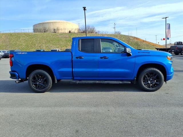 2025 Chevrolet Silverado 1500 4WD Double Cab Standard Bed Custom