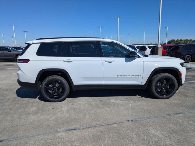 2026 Jeep Grand Cherokee GRAND CHEROKEE LAREDO ALTITUDE 4X2