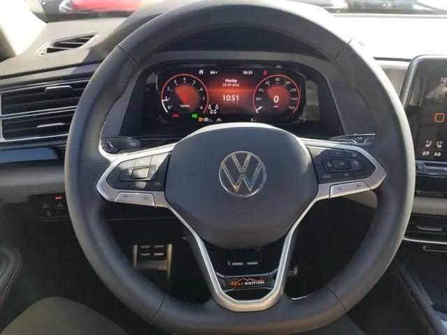 2026 Volkswagen Atlas Peak Edition