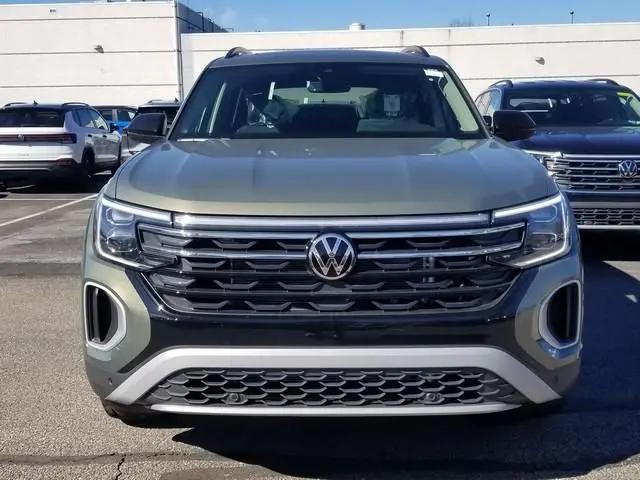 2026 Volkswagen Atlas Peak Edition
