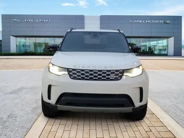 2026 Land Rover Discovery S