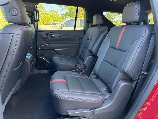 2026 Chevrolet Traverse FWD RS