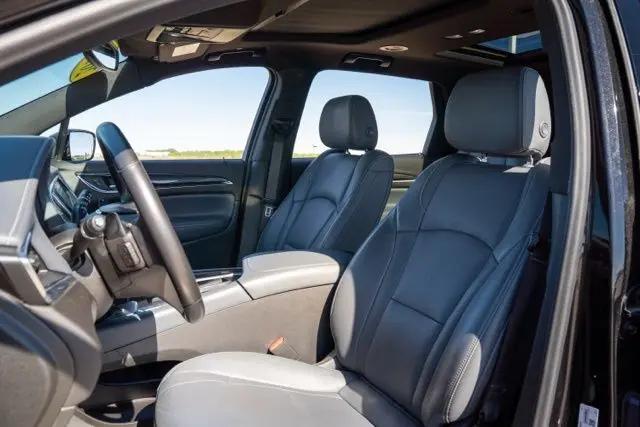 2022 Buick Enclave AWD Essence