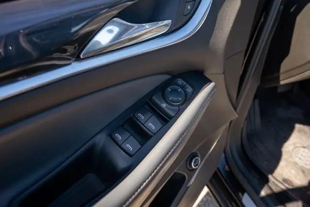 2022 Buick Enclave AWD Essence