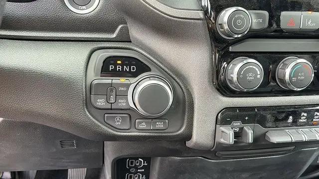 2026 Ram 1500 Warlock Crew Cab 4x4 57 Box