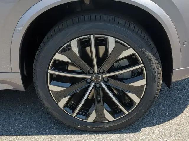 2026 Volvo XC90 Plug-In Hybrid Ultra, T8 AWD, Electric/Gasoline, Bright, 7 Seats