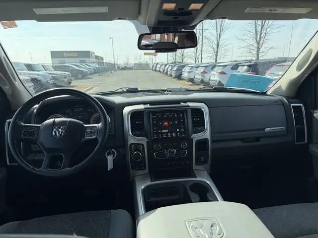 2017 Ram 1500 Big Horn Crew Cab 4x4 5'7" Box