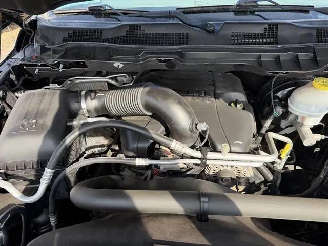 2017 Ram 1500 Big Horn Crew Cab 4x4 5'7" Box
