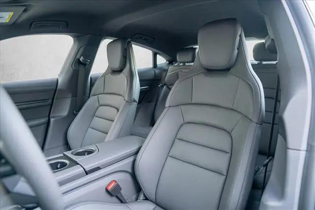 2026 Porsche Taycan 4