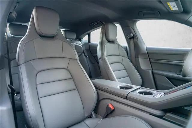 2026 Porsche Taycan 4