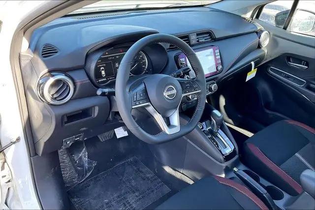 2025 Nissan Versa 1.6 SR