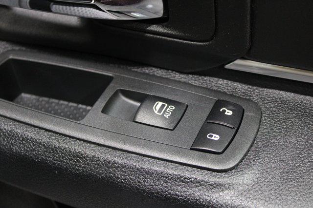 2021 Ram 1500 Warlock Crew Cab 4x2 5'7" Box