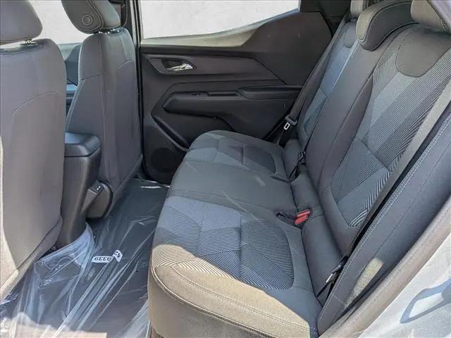 2027 Chevrolet Bolt LT FWD