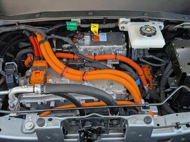 2027 Chevrolet Bolt LT FWD
