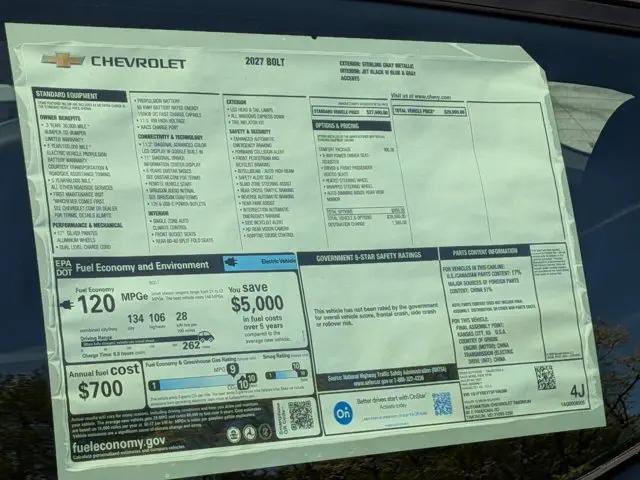 2027 Chevrolet Bolt LT FWD