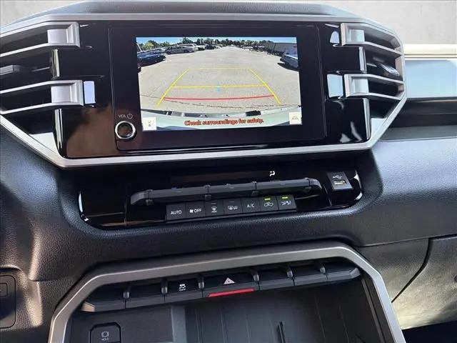 2026 Toyota Tundra SR5 CrewMax 5.5' Bed
