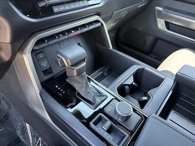 2026 Toyota Tundra SR5 CrewMax 5.5' Bed