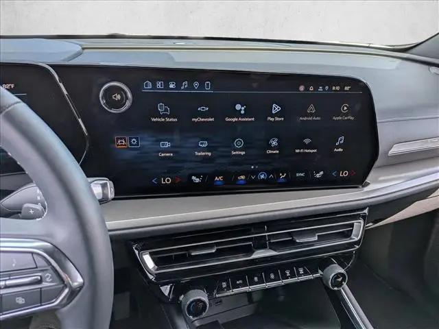2026 Chevrolet Traverse FWD LT