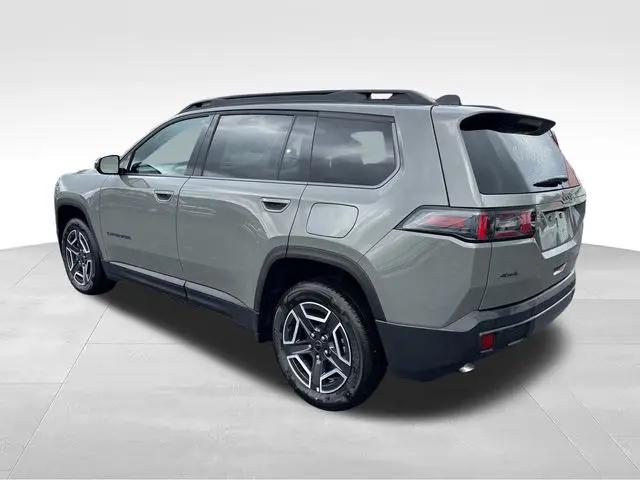 2026 Jeep Cherokee Laredo 4x4