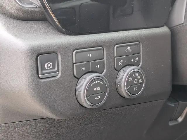 2026 Chevrolet Silverado 3500HD Crew Cab, Long Bed, LT Dual Rear Wheel, RWD