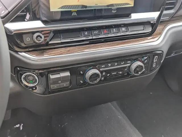 2026 Chevrolet Silverado 3500HD Crew Cab, Long Bed, LT Dual Rear Wheel, RWD