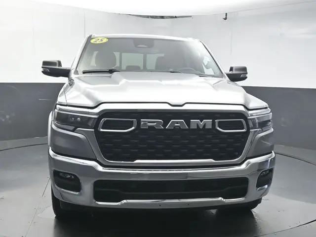 2025 Ram 1500 Big Horn Crew Cab 4x4 5'7" Box