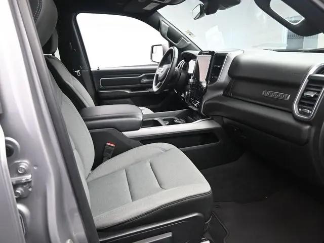 2025 Ram 1500 Big Horn Crew Cab 4x4 5'7" Box