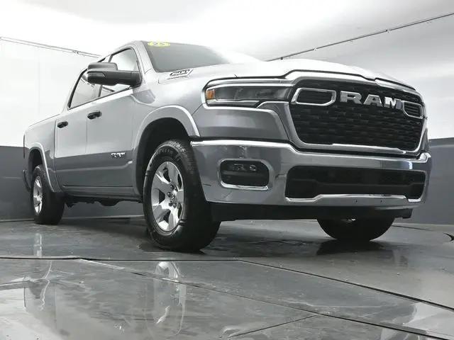 2025 Ram 1500 Big Horn Crew Cab 4x4 5'7" Box