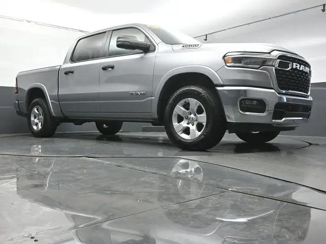 2025 Ram 1500 Big Horn Crew Cab 4x4 5'7" Box