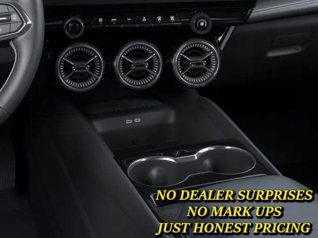 2025 Chevrolet V Blazer LT AWD