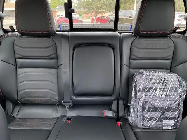 2026 Nissan Frontier Crew Cab Long Bed PRO-4X 4x4