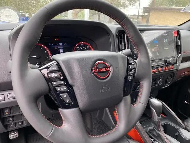2026 Nissan Frontier Crew Cab Long Bed PRO-4X 4x4