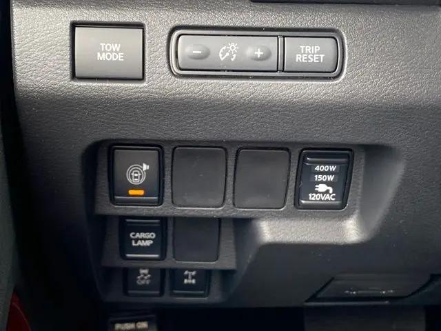 2026 Nissan Frontier Crew Cab Long Bed PRO-4X 4x4