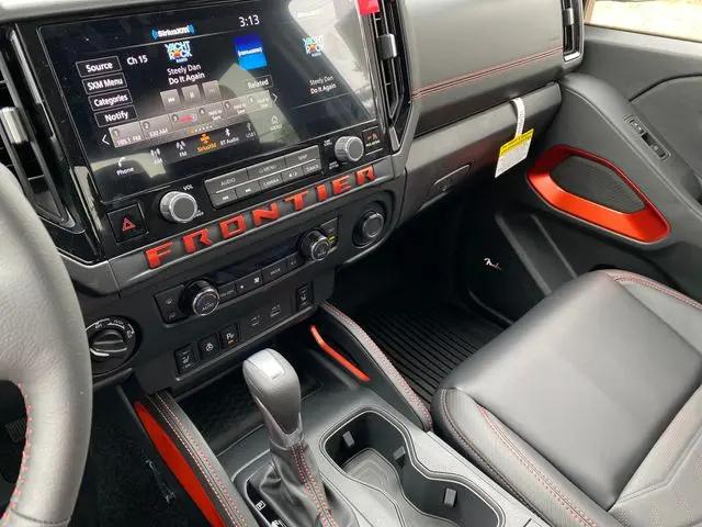 2026 Nissan Frontier Crew Cab Long Bed PRO-4X 4x4