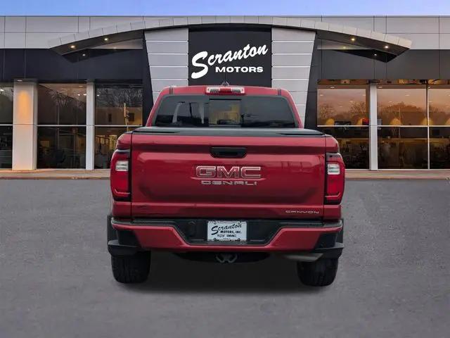 2023 GMC Canyon 4WD Crew Cab Short Box Denali