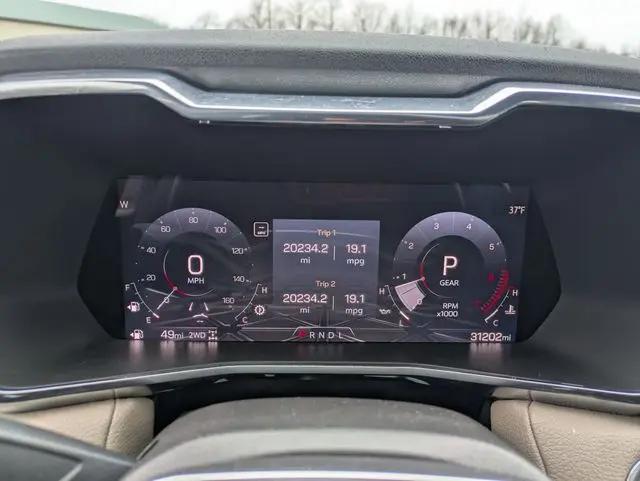 2023 GMC Canyon 4WD Crew Cab Short Box Denali