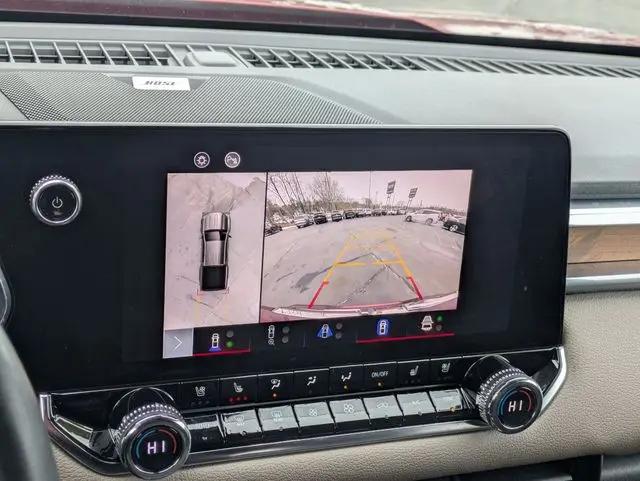 2023 GMC Canyon 4WD Crew Cab Short Box Denali